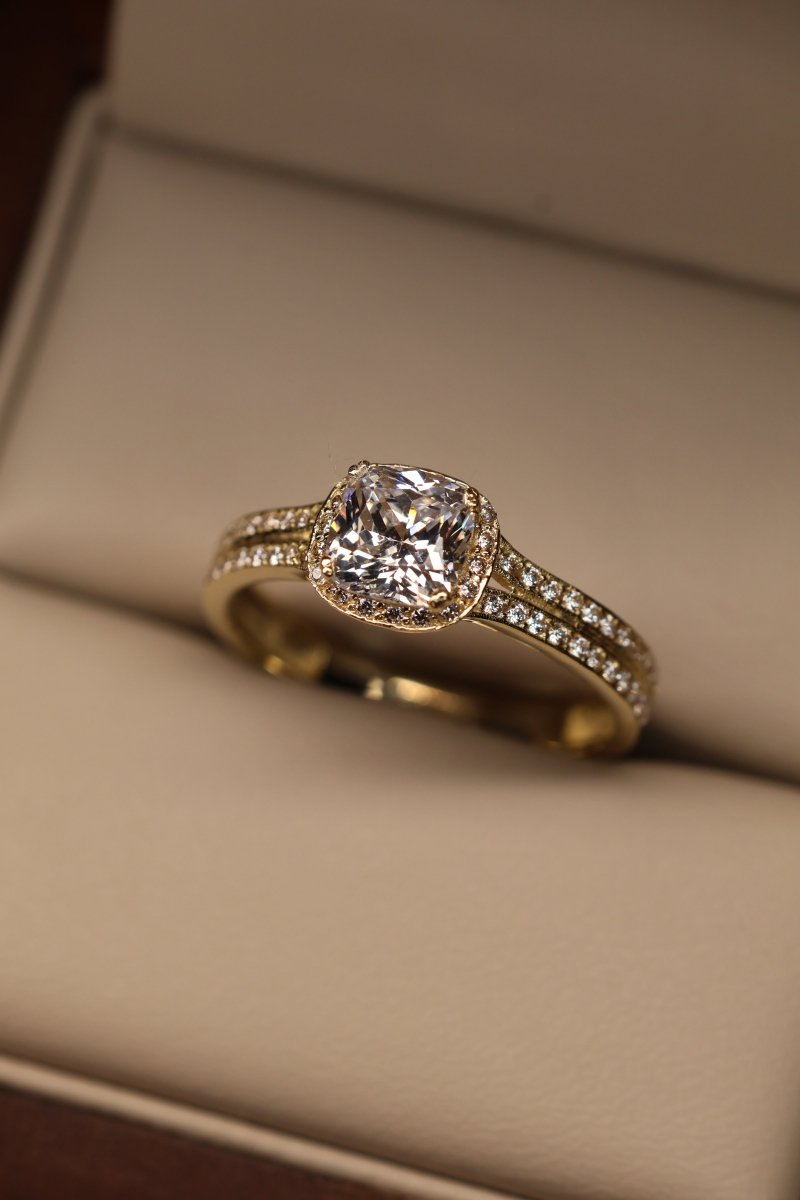 Anillo Eirene en Oro .50 ct - Mouty Joyería