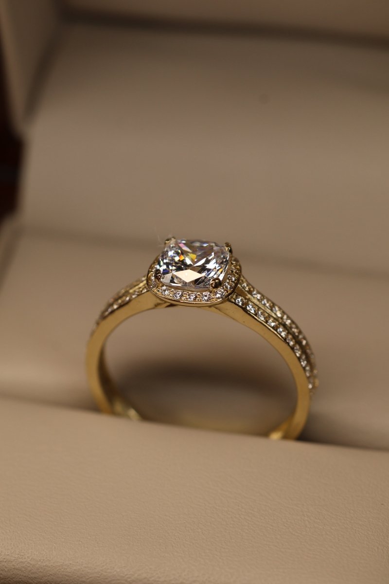 Anillo Eirene en Oro .50 ct - Mouty Joyería