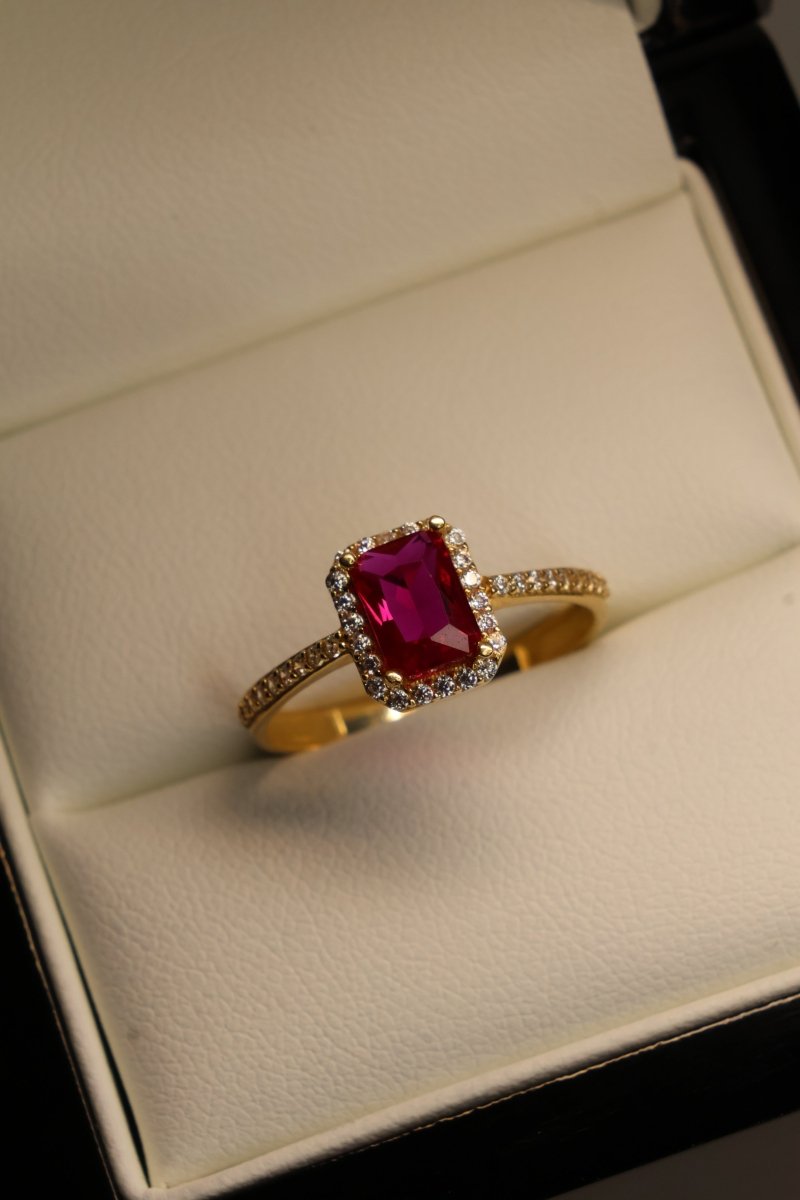 Anillo en Oro Amarillo 10k con Circonia Mod.15953 - Mouty Joyería