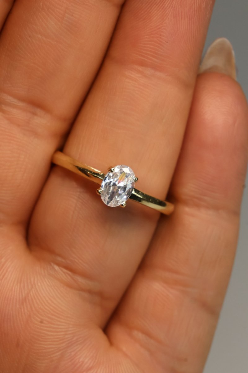 Anillo en Oro Amarillo 10k con Circonia Mod.15954 - Mouty Joyería