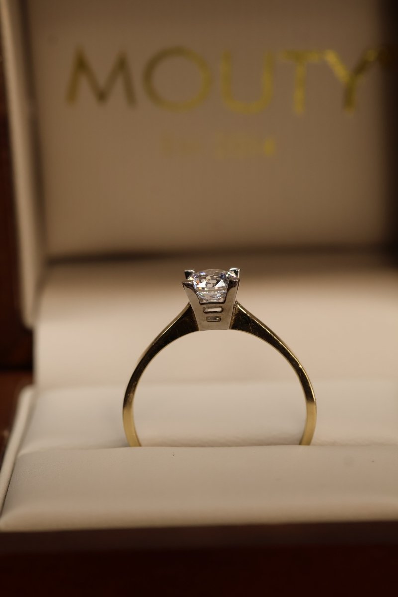 Anillo en Oro Amarillo 14k con Circonia Mod.15843 - Mouty Joyería