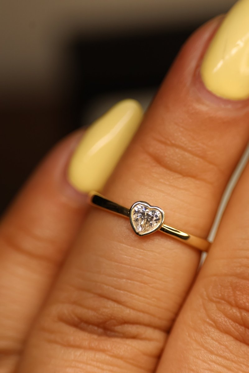 Anillo en Oro Amarillo 14k con Circonia Mod.15907 - Mouty Joyería