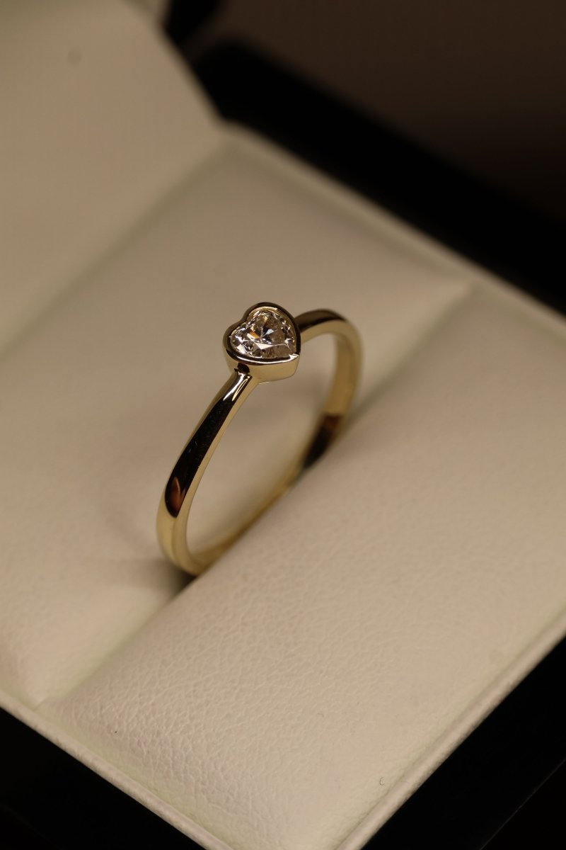 Anillo en Oro Amarillo 14k con Circonia Mod.15907 - Mouty Joyería