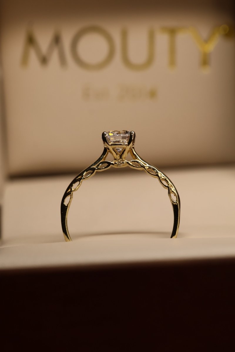 Anillo Julia en Oro .50 ct - Mouty Joyería