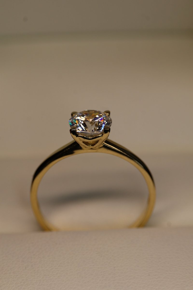 Anillo Mia en Oro 1.00 ct - Mouty Joyería