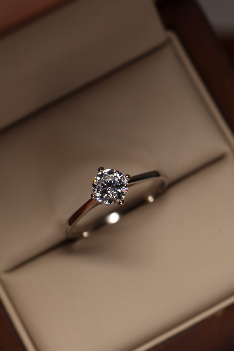 Anillo Nerea en oro - Mouty Joyería