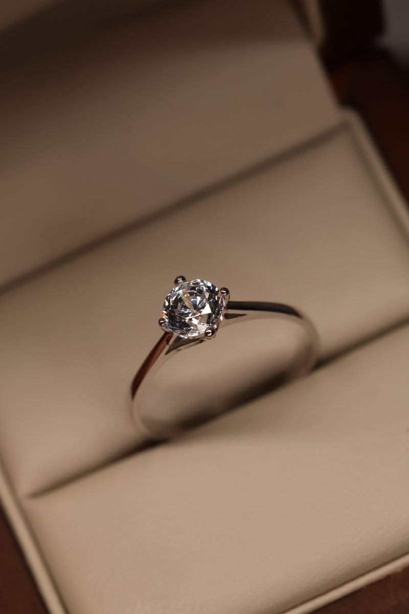 Anillo Nerea en oro - Mouty Joyería