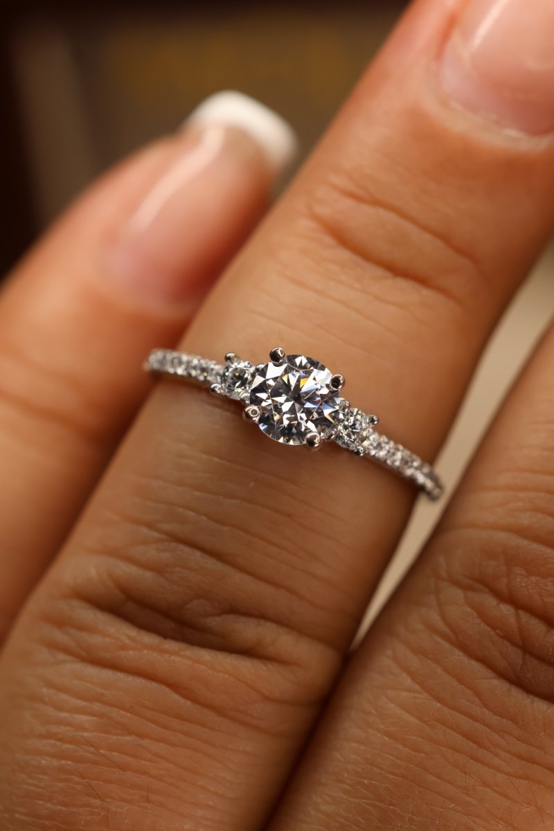 Anillo Saturno en Oro - Mouty Joyería