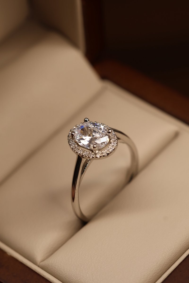 Anillo Sienna solitario en Oro Blanco 14k con Circonias Mod.15894 - Mouty Joyería