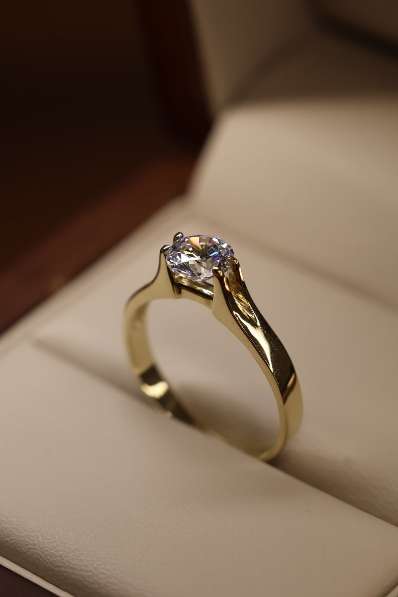 Anillo Venus en Oro - Mouty Joyería