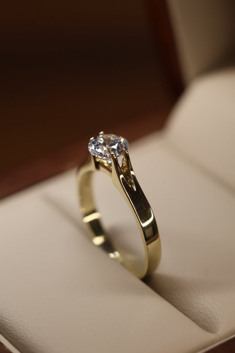 Anillo Venus en Oro - Mouty Joyería