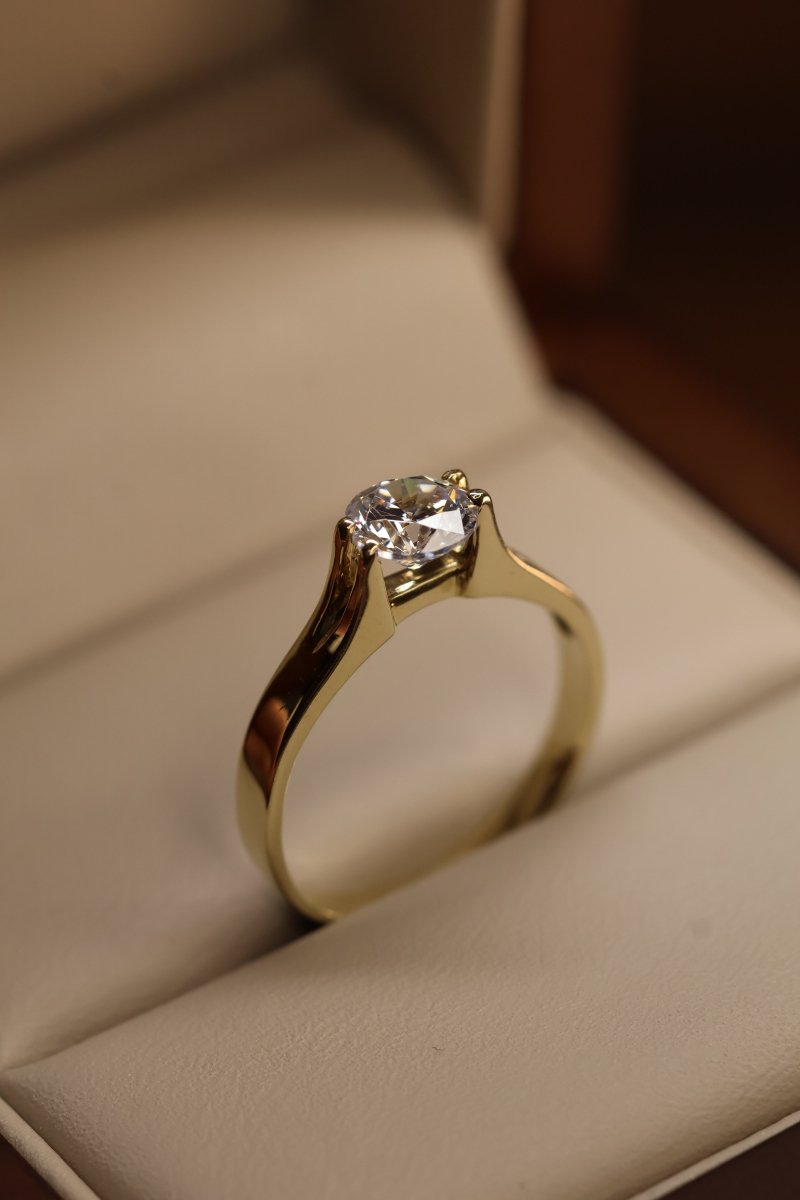 Anillo Venus en Oro - Mouty Joyería