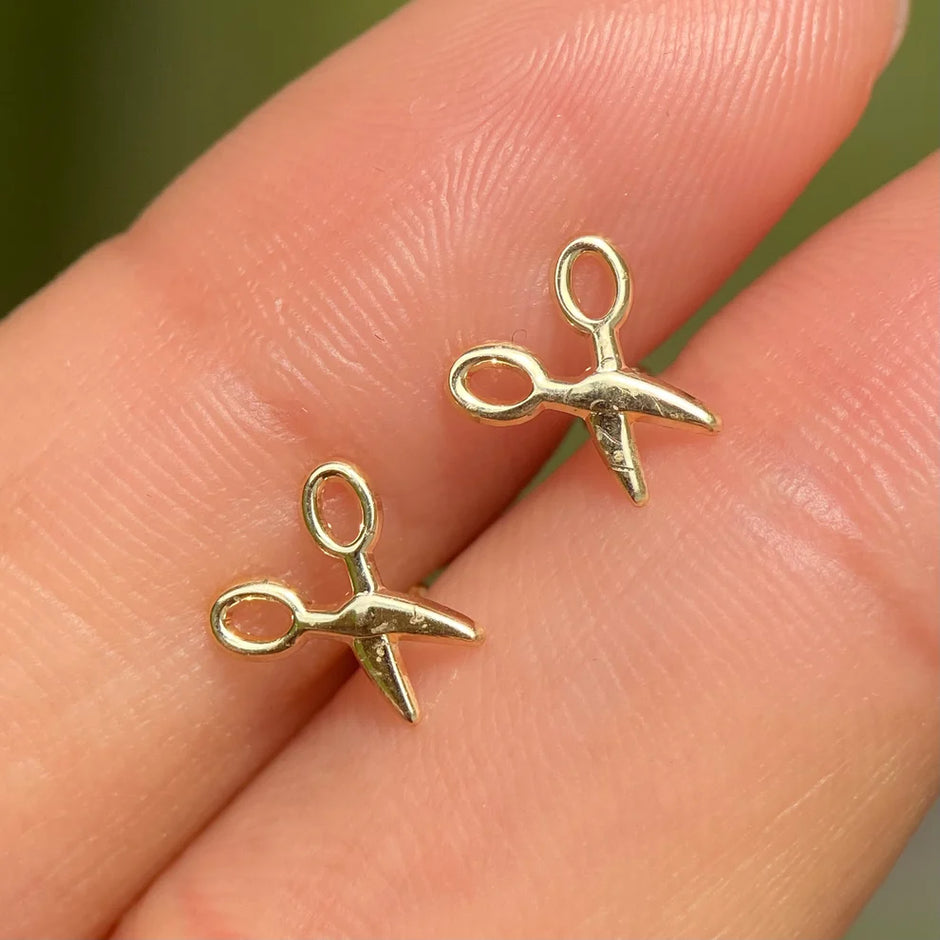 Broqueles Tijeras en Oro Amarillo 14k Cod.BO063 7.5mm