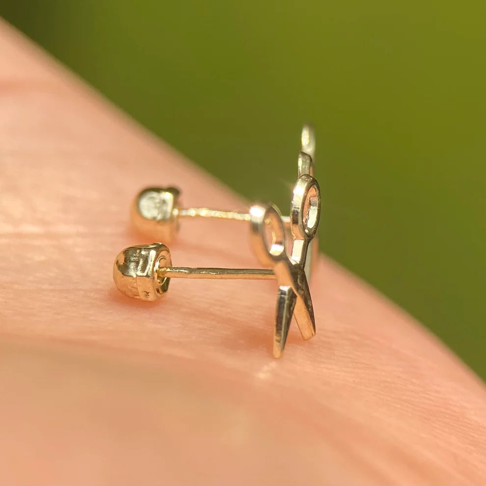 Broqueles Tijeras en Oro Amarillo 14k Cod.BO063 7.5mm