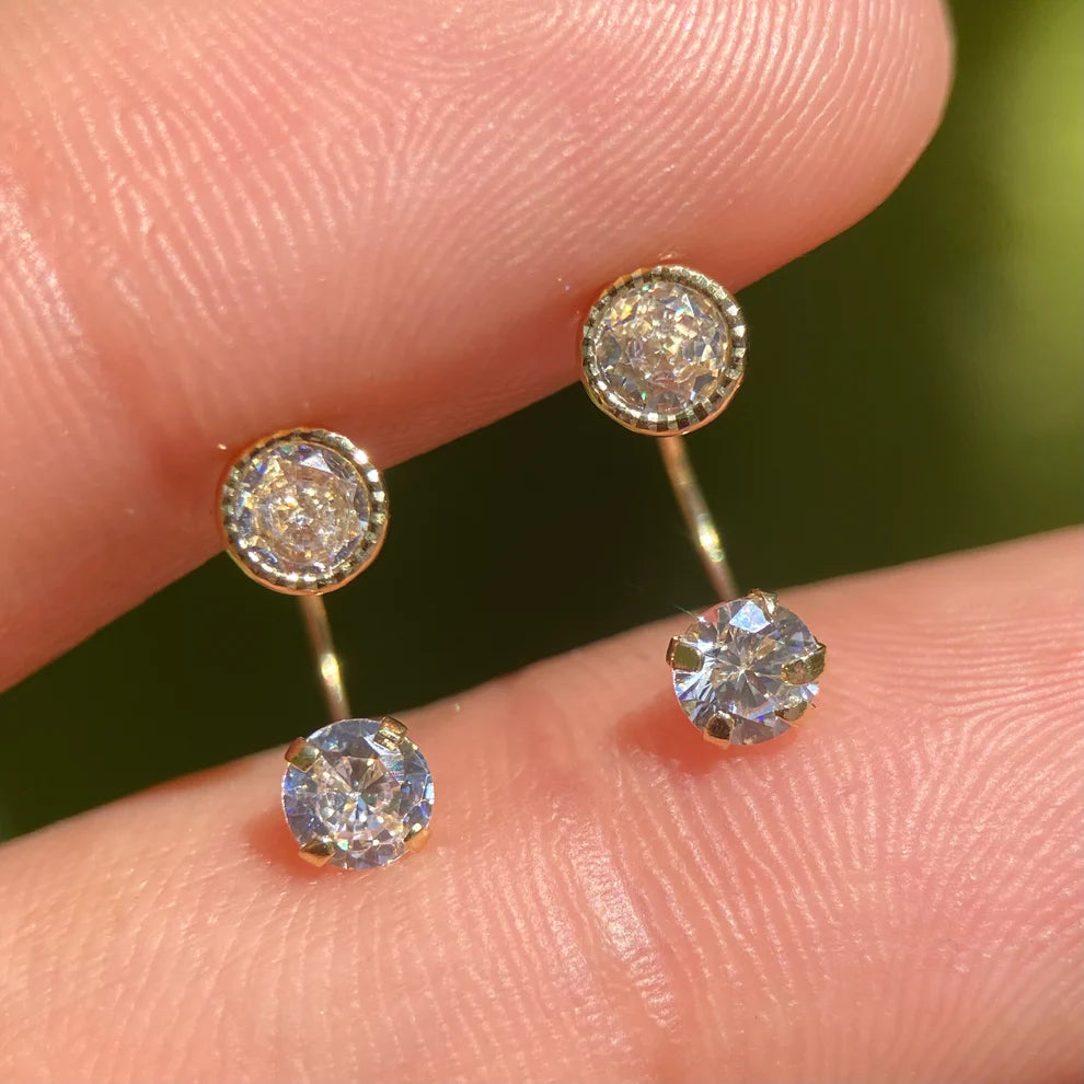 Broqueles Telefono  con Circonia en Oro Amarillo 14k Cod. BO0528