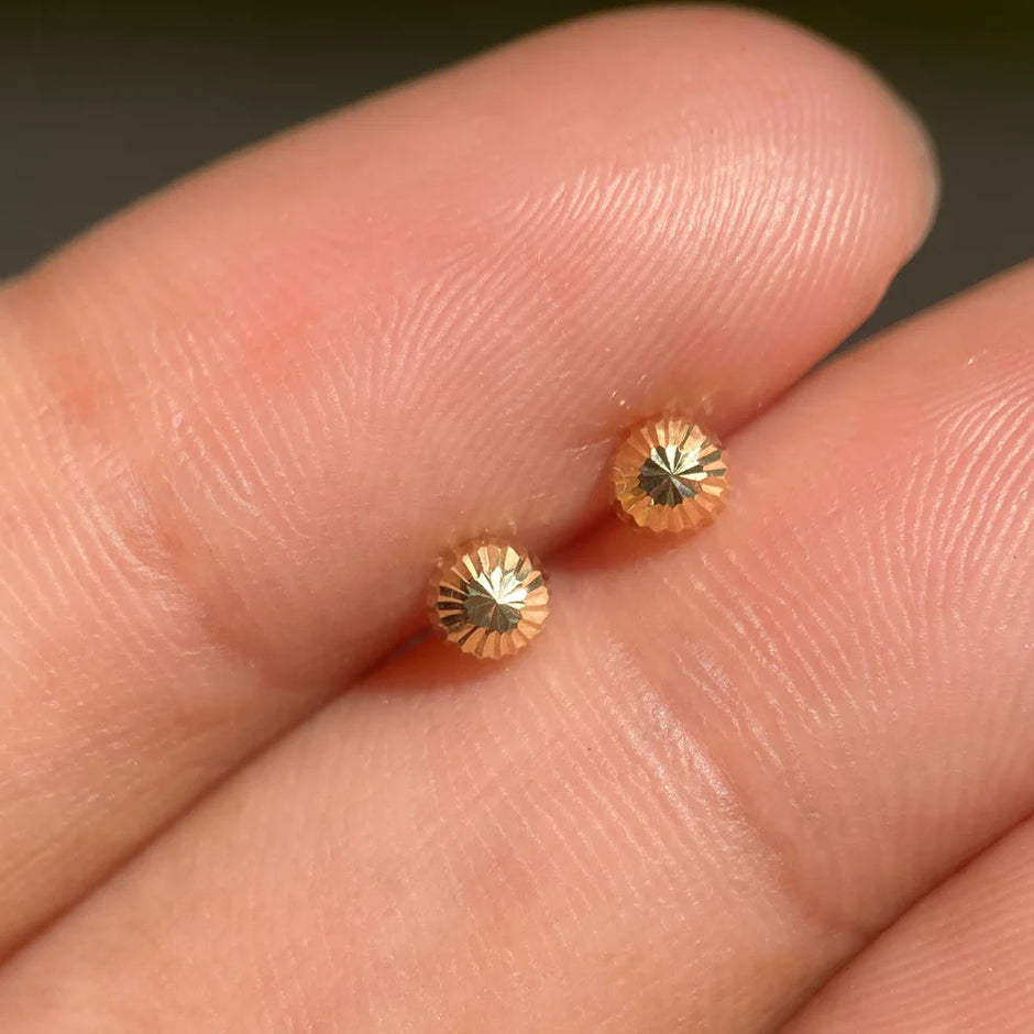 Broqueles Hongo en Oro Amarillo 10k BRO262 3.5MM