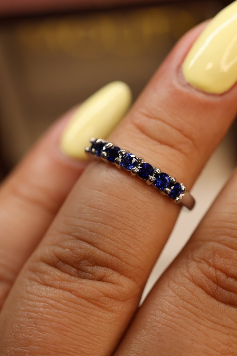 Media Churumbela en Oro Blanco 14k con Zafiros Azul Rey Mod.15950 Talla - 6 - Mouty Joyería