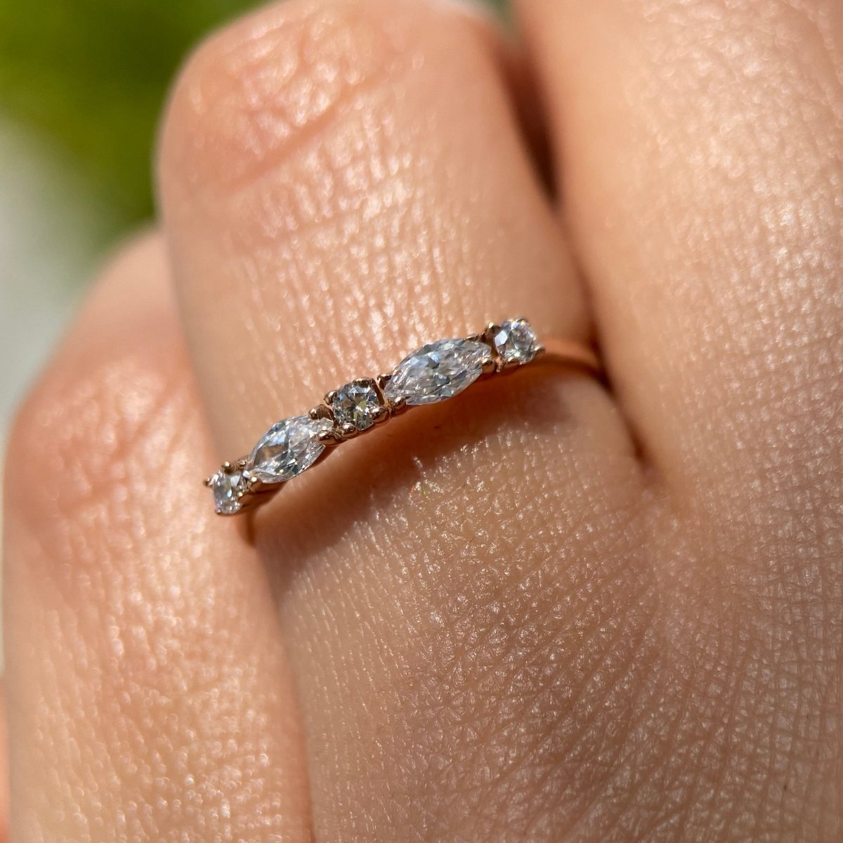 Media churumbela en oro rosa 14k con circonias blancas Mod.14195 Talla 6 - Mouty Joyería