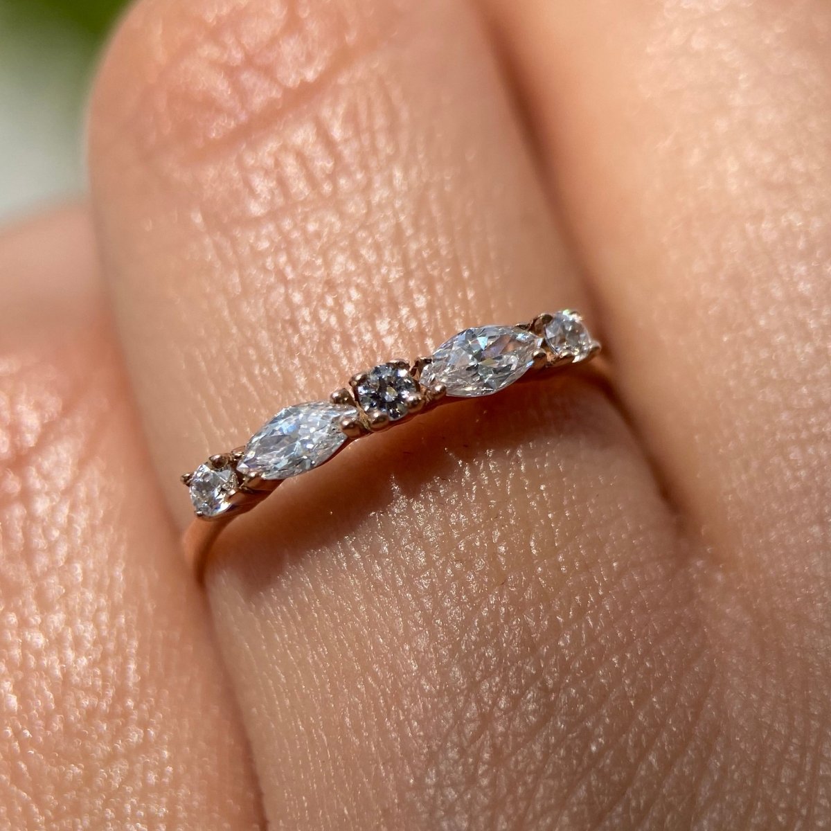 Media churumbela en oro rosa 14k con circonias blancas Mod.14195 Talla 6 - Mouty Joyería