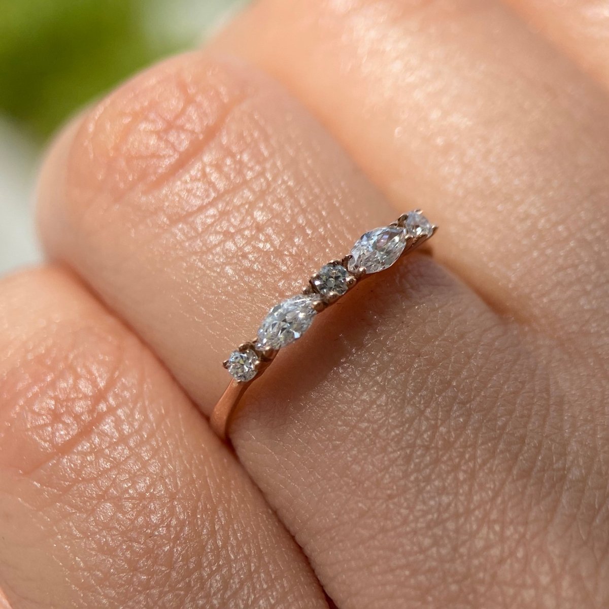 Media churumbela en oro rosa 14k con circonias blancas Mod.14195 Talla 6 - Mouty Joyería