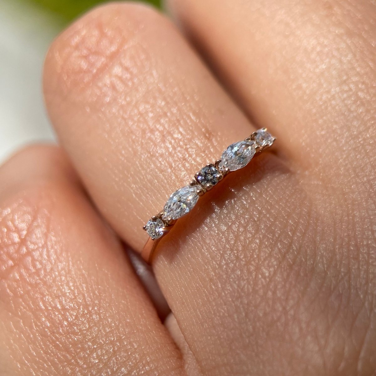 Media churumbela en oro rosa 14k con circonias blancas Mod.14195 Talla 6 - Mouty Joyería