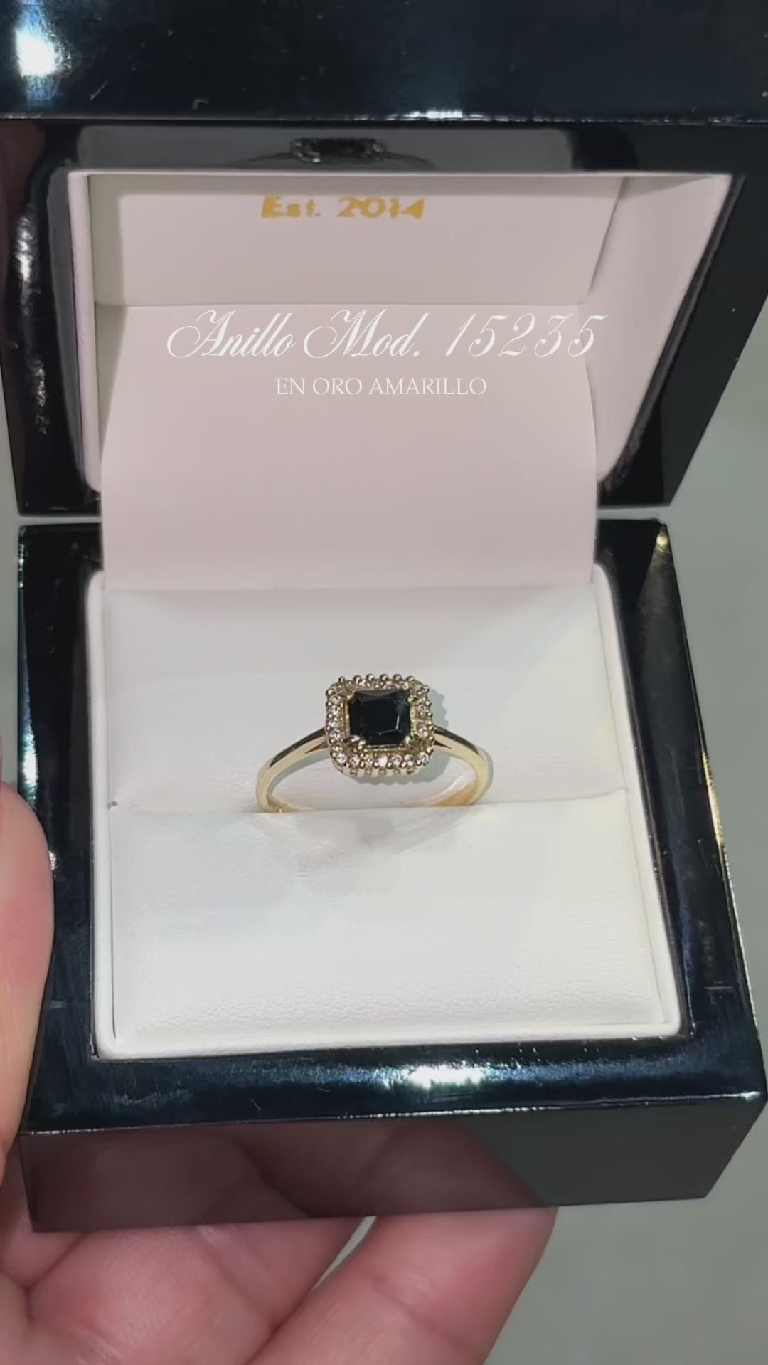 Anillo en Oro Amarillo 10k con Circonias Mod. 15235