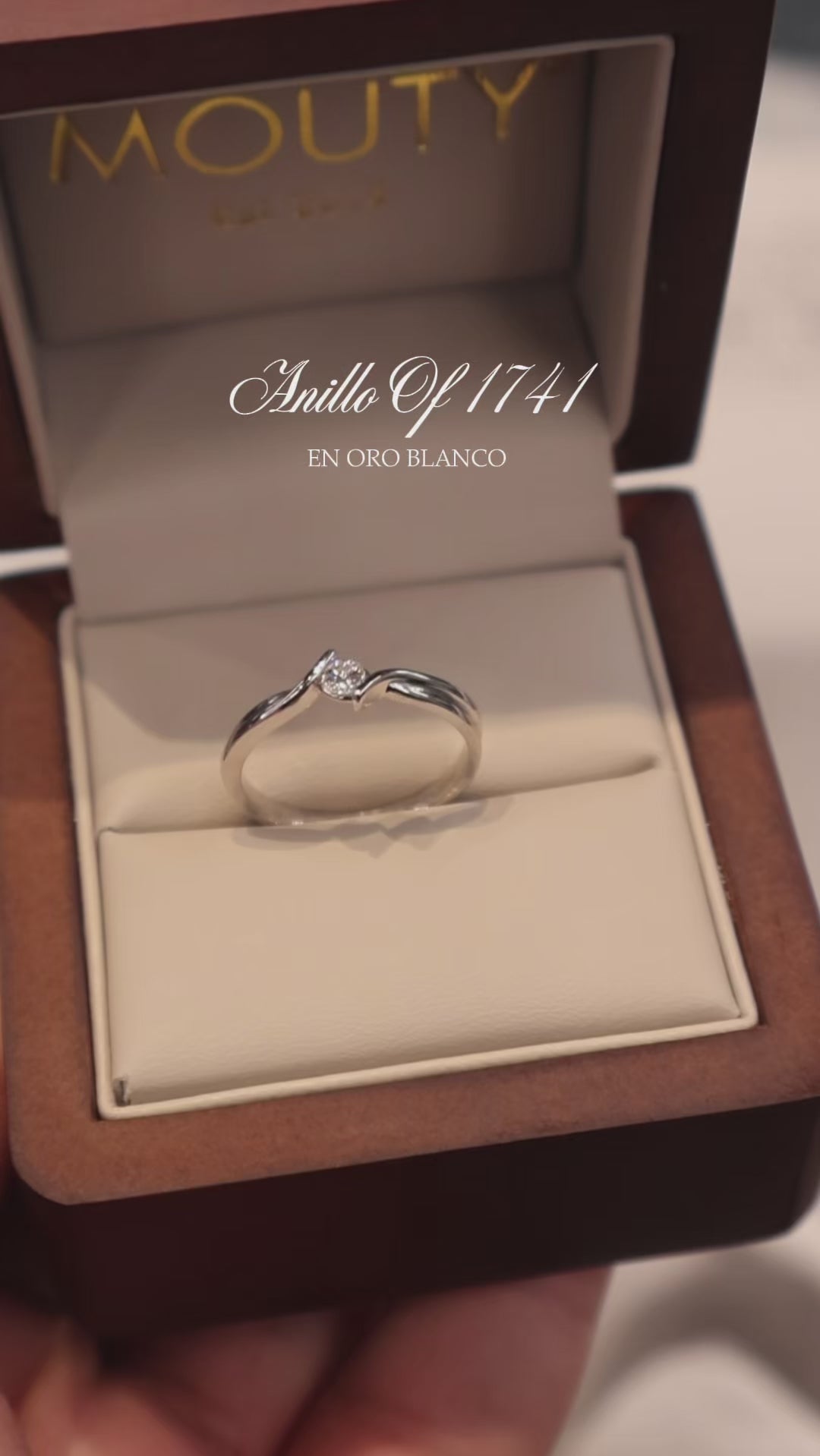 14k Yellow Gold Ring with Diamond Mod: OF1147