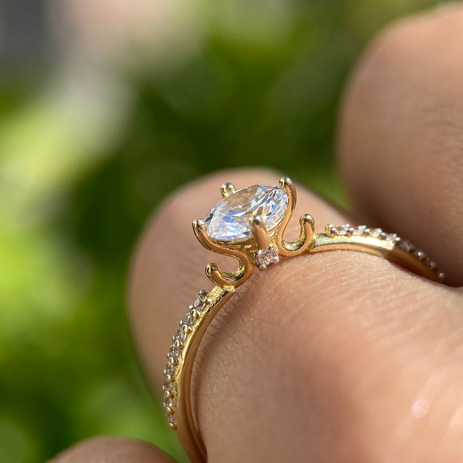 Anillo de compromiso en oro