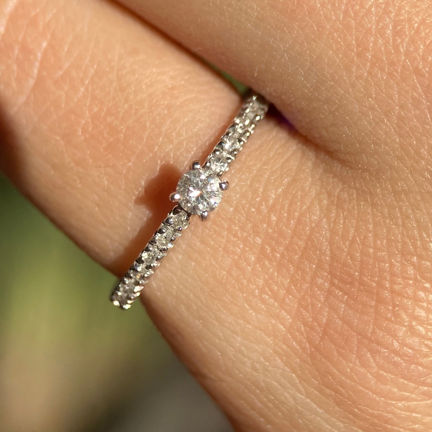 Anillo OF1544 en Oro Blanco de 14k con Diamantes naturales C .10 L .10 cts