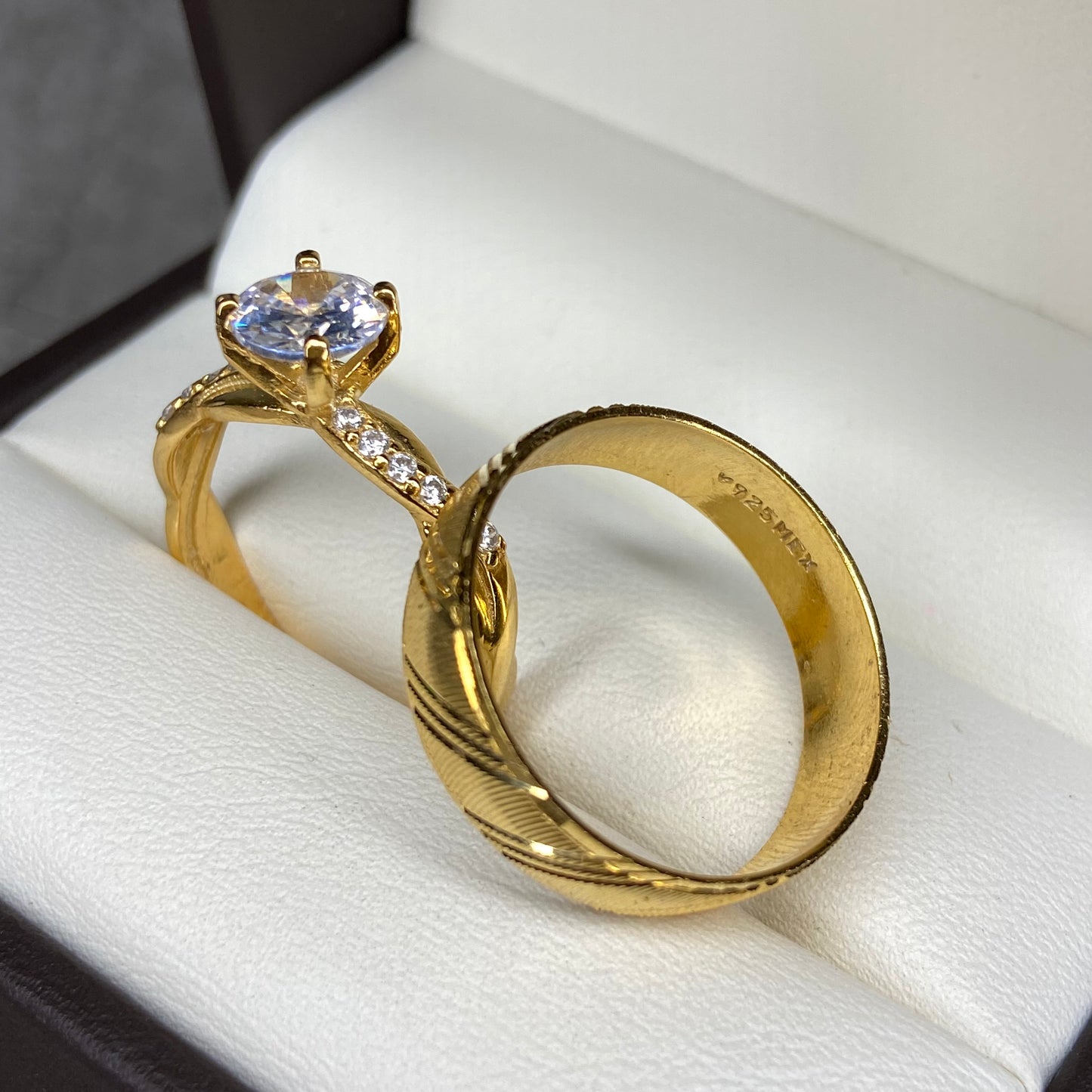 Dúo de Anillos Milan-Charlize en Plata con Baño de Oro Amarillo