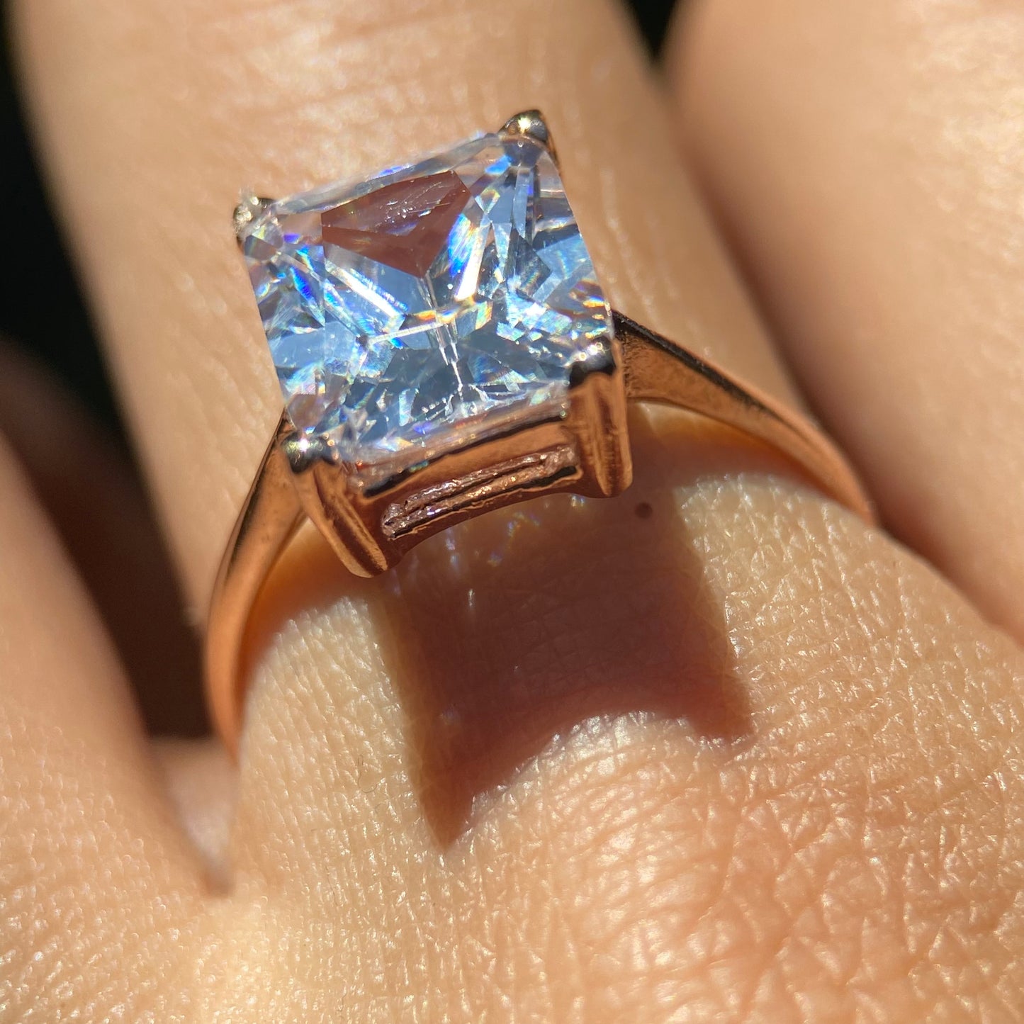 Anillo Christine en Plata con Baño de Oro Rosa