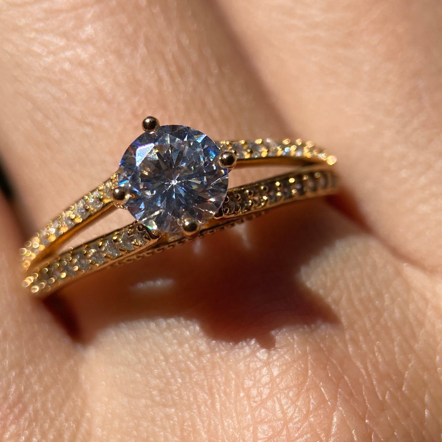Anillo Lewis en oro 1.00 ct