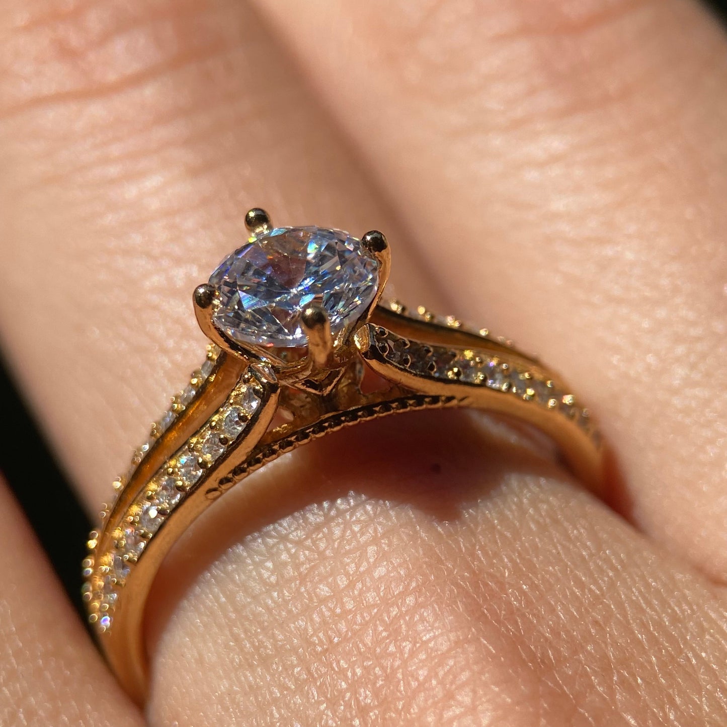 Anillo Lewis en oro 1.00 ct