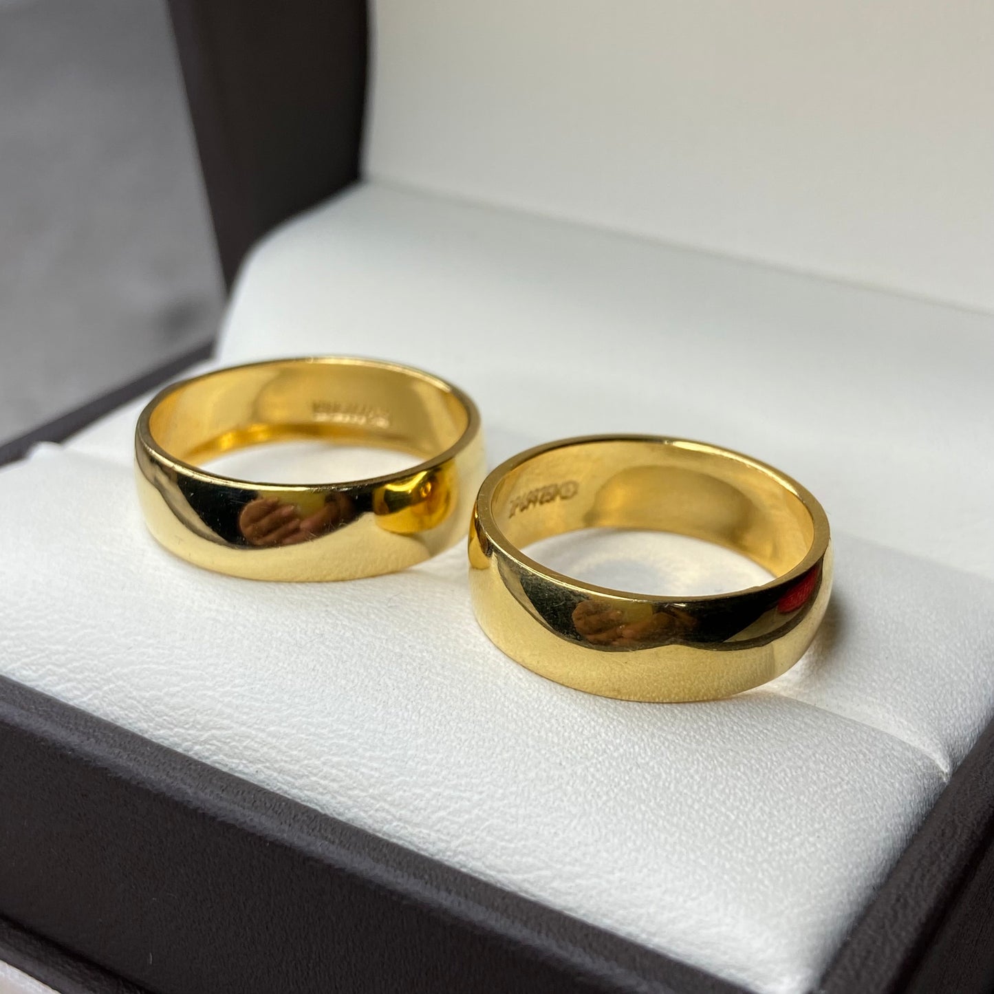 Argollas de Compromiso Willow en Plata con baño de oro amarillo