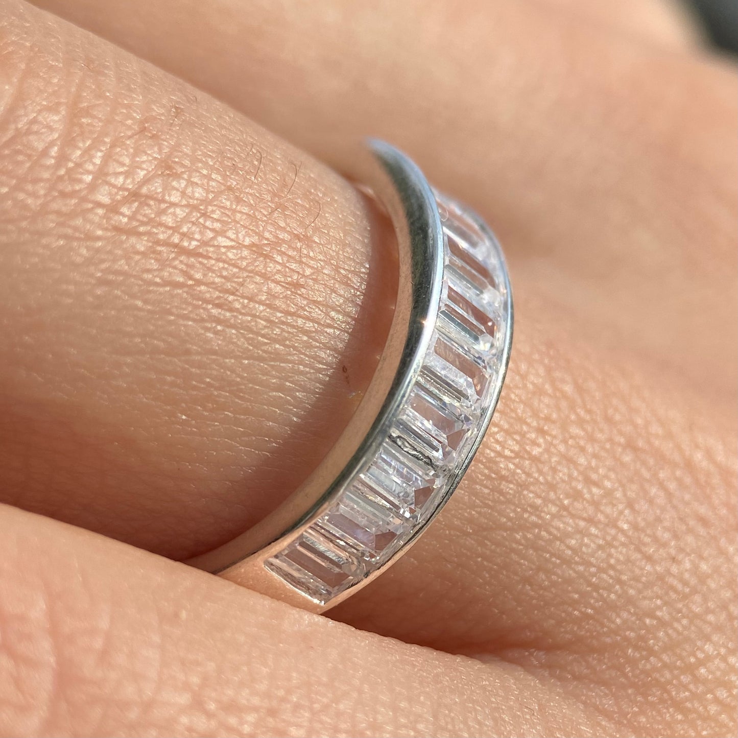 Anillo Churumbela Mady en Plata con Circonias (No incluye Estuche)