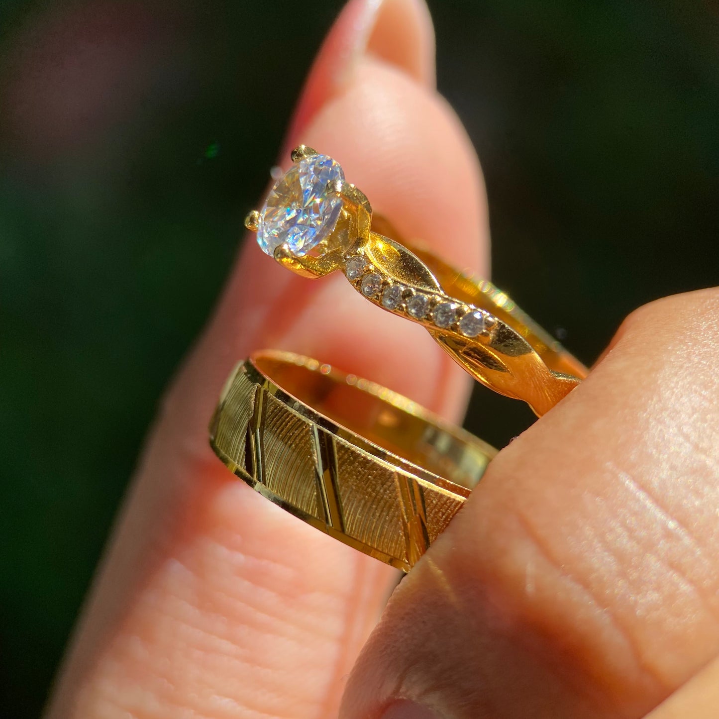 Dúo de Anillos Richard-Charlize en Plata con Baño de Oro Amarillo