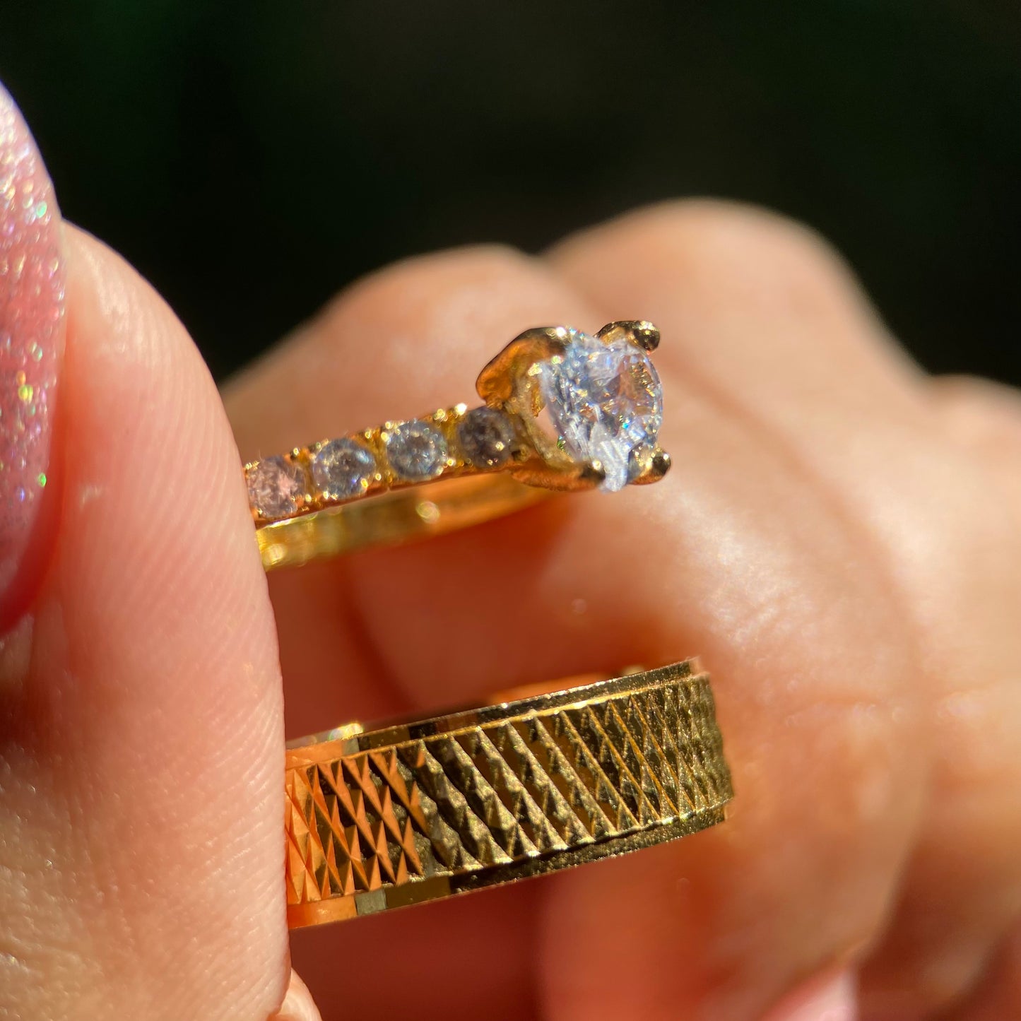 Dúo de Anillos Liam-Amour en Plata con Baño de Oro Amarillo