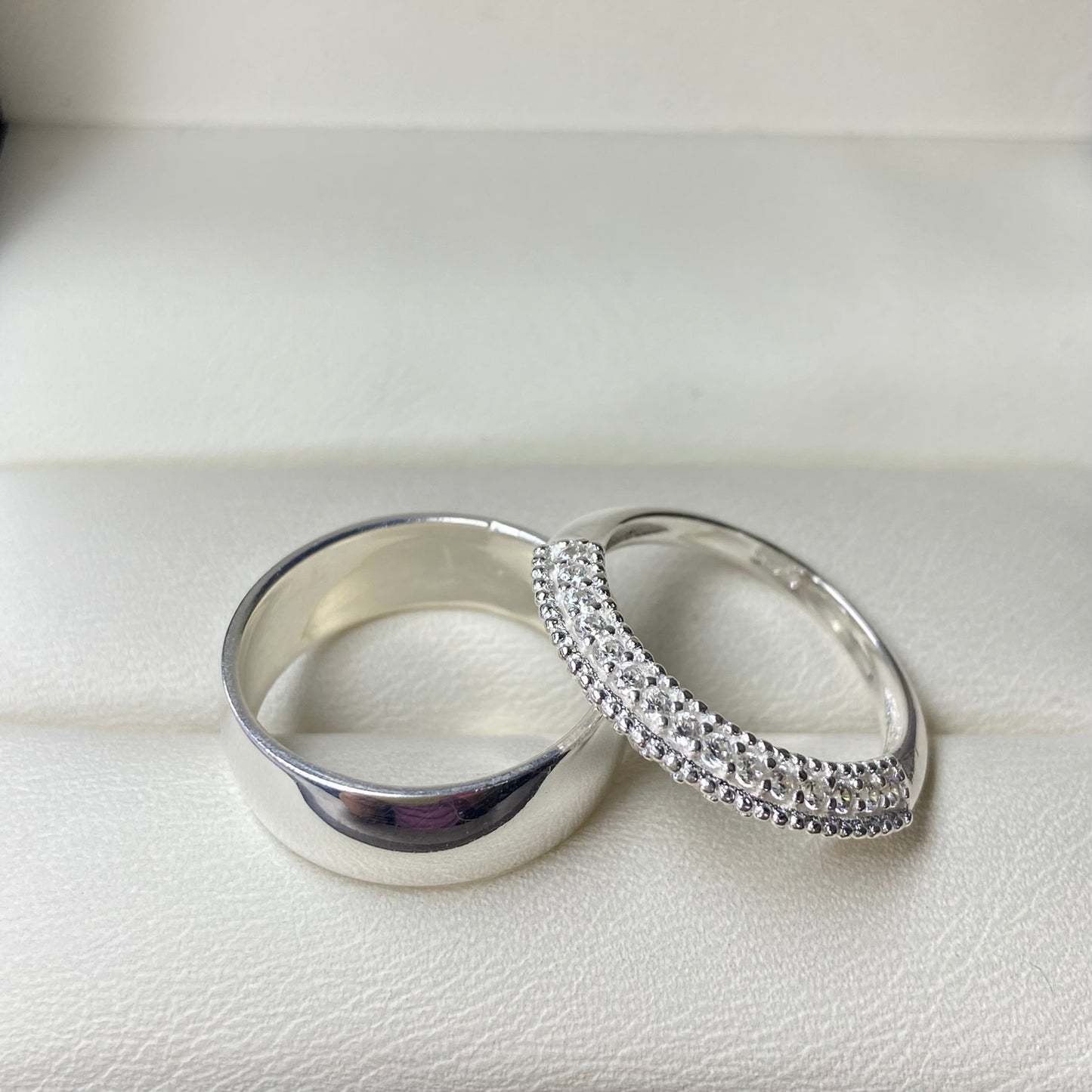 Dúo de Anillos Willow- Elsie en Plata con Circonias
