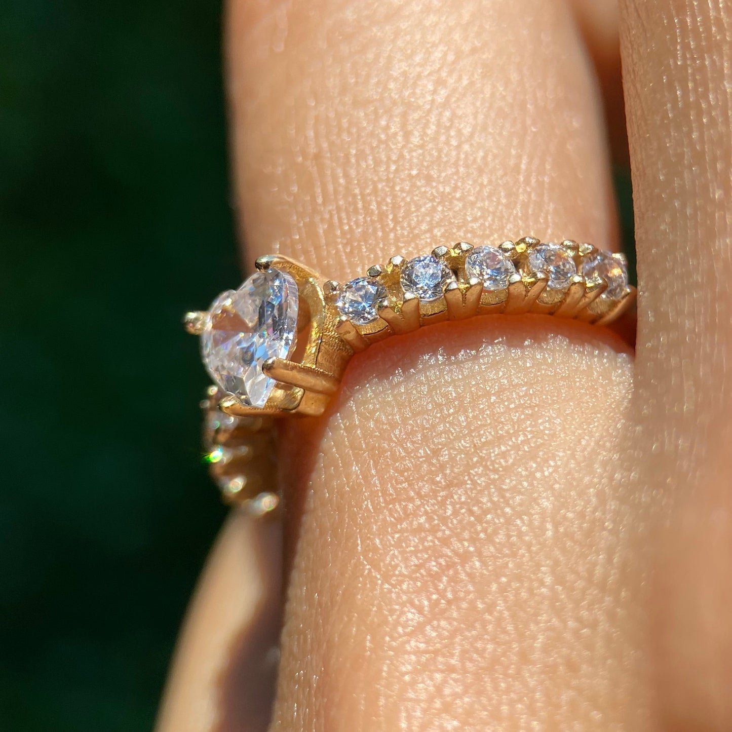 Anillo Amour en Oro .50 ct