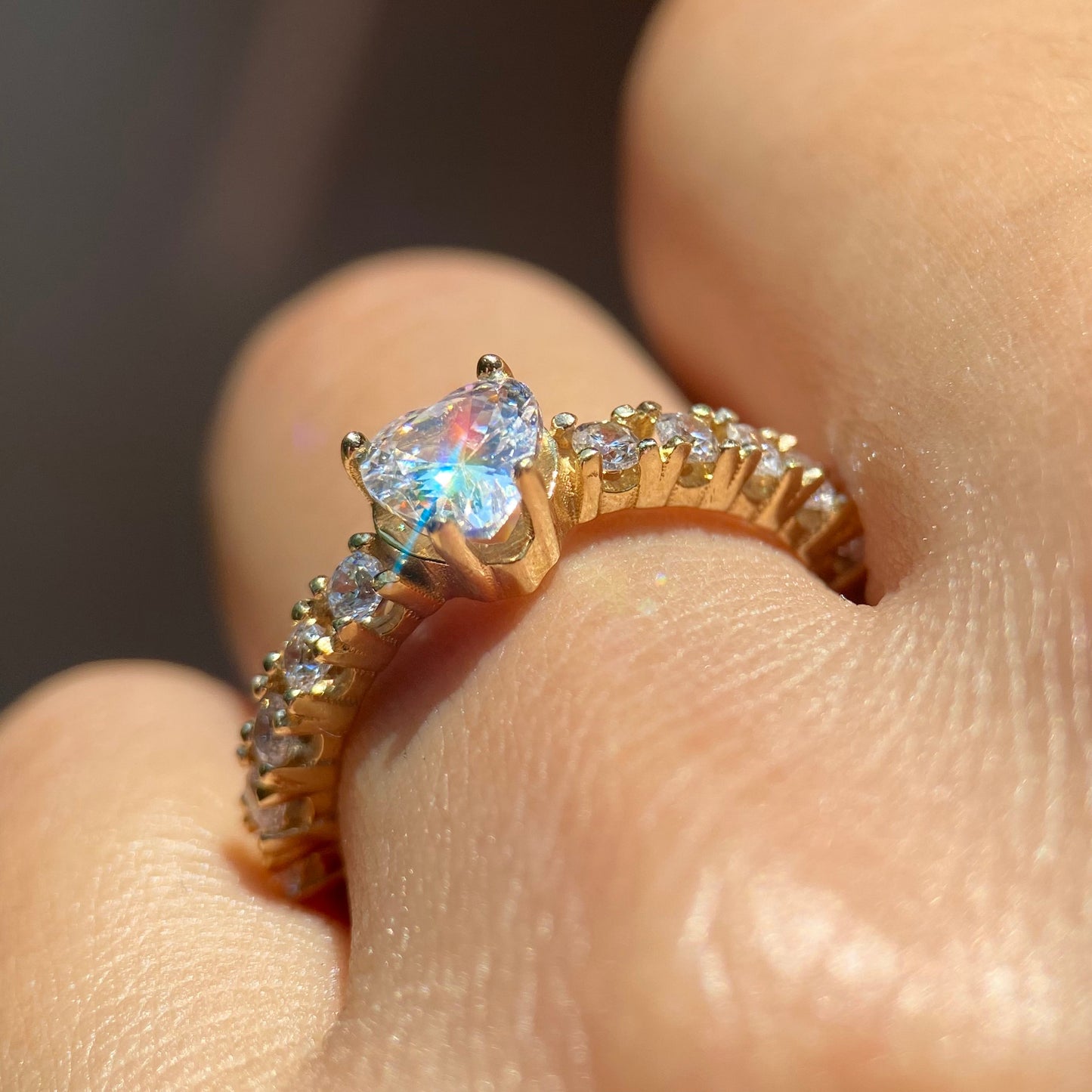 Anillo Amour en Oro .50 ct