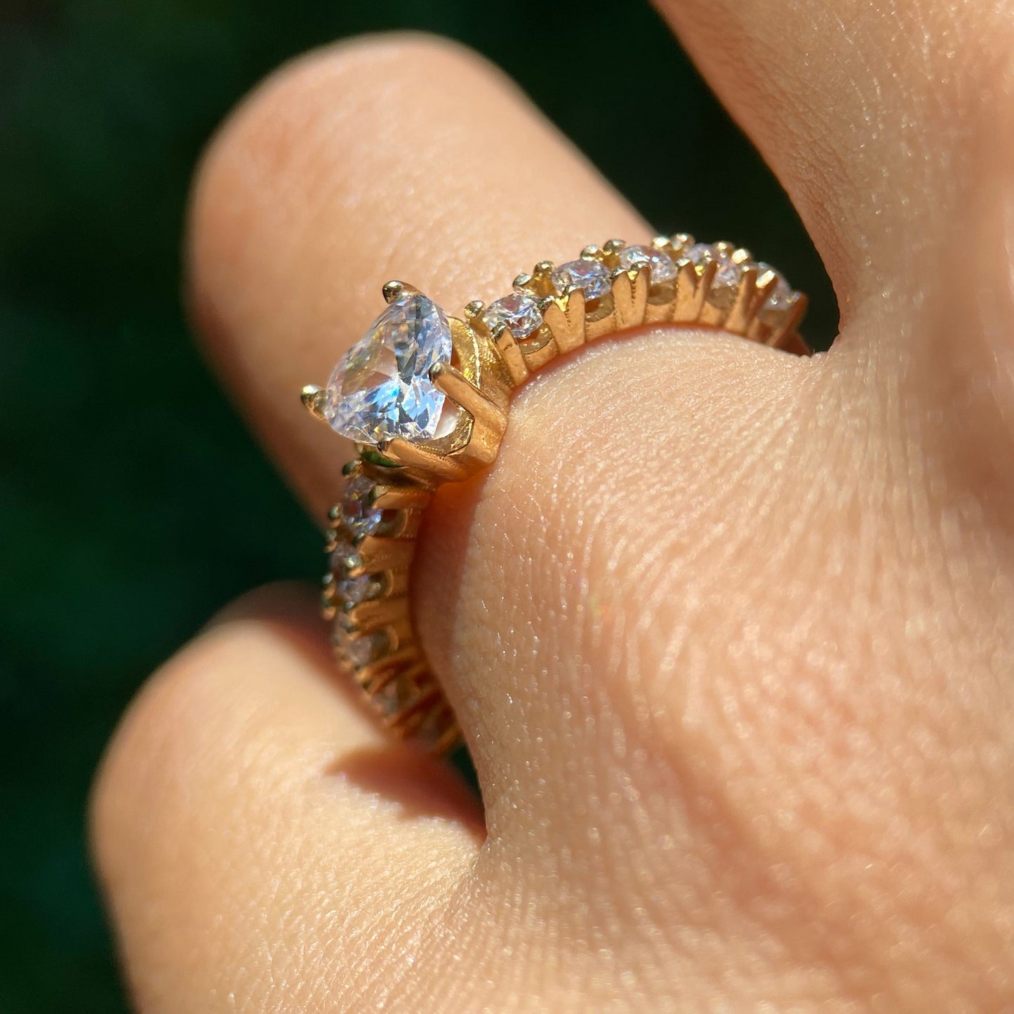 Anillo Amour en Oro .50 ct