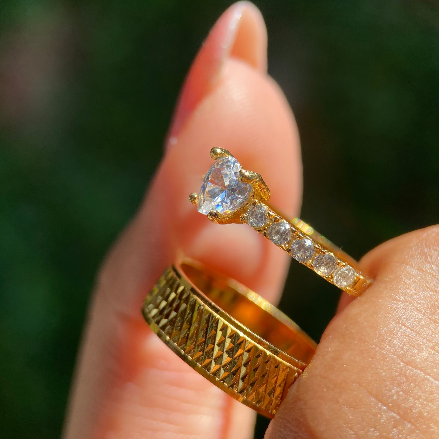 Dúo de Anillos Liam-Amour en Plata con Baño de Oro Amarillo