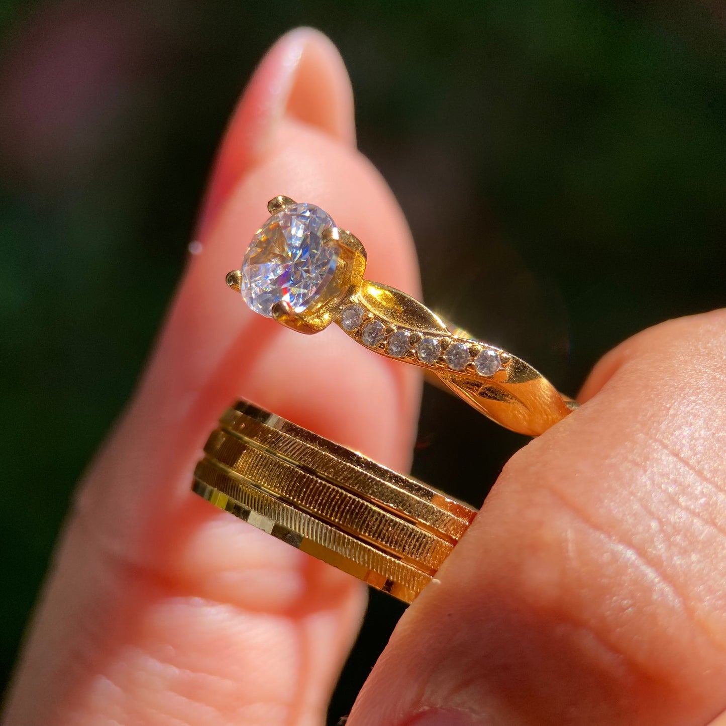 Dúo de Anillos Ethan-Charlize en Plata con Baño de Oro Amarillo