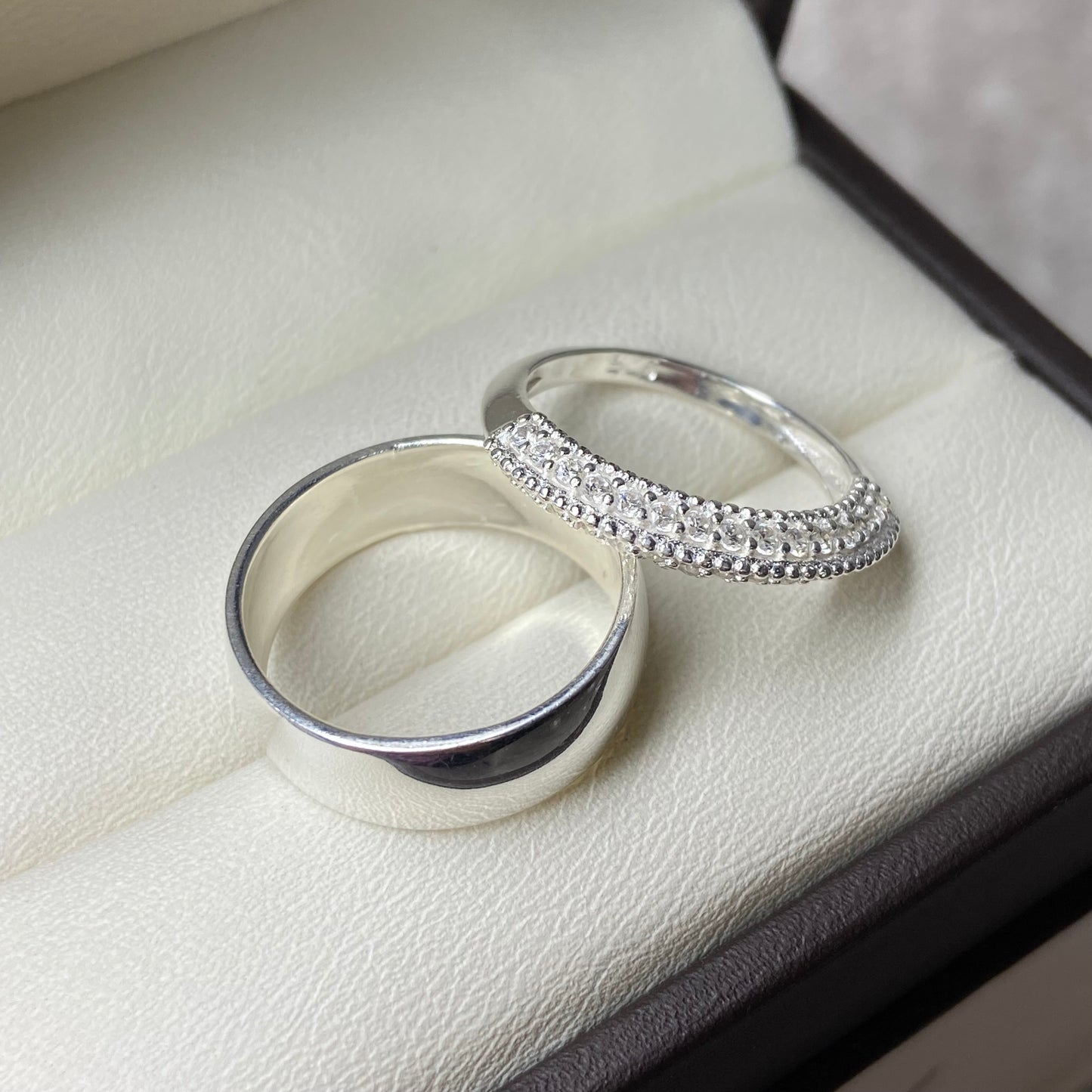 Dúo de Anillos Willow- Elsie en Plata con Circonias