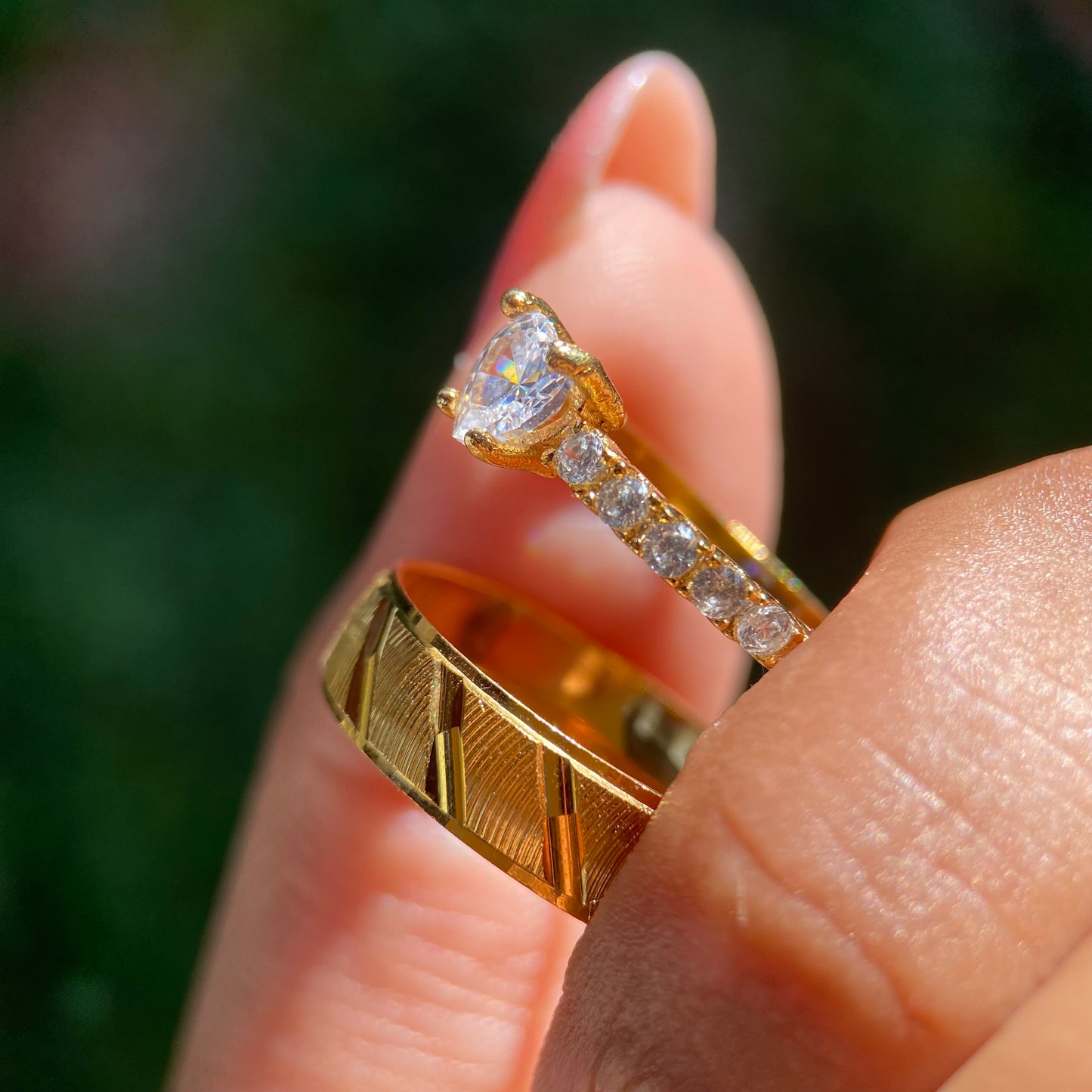 Dúo de Anillos Richard-Amour en Plata con Baño de Oro Amarillo