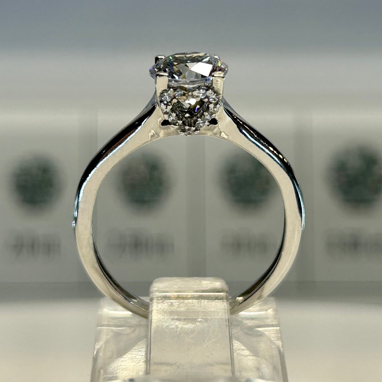 Anillo de compromiso en oro