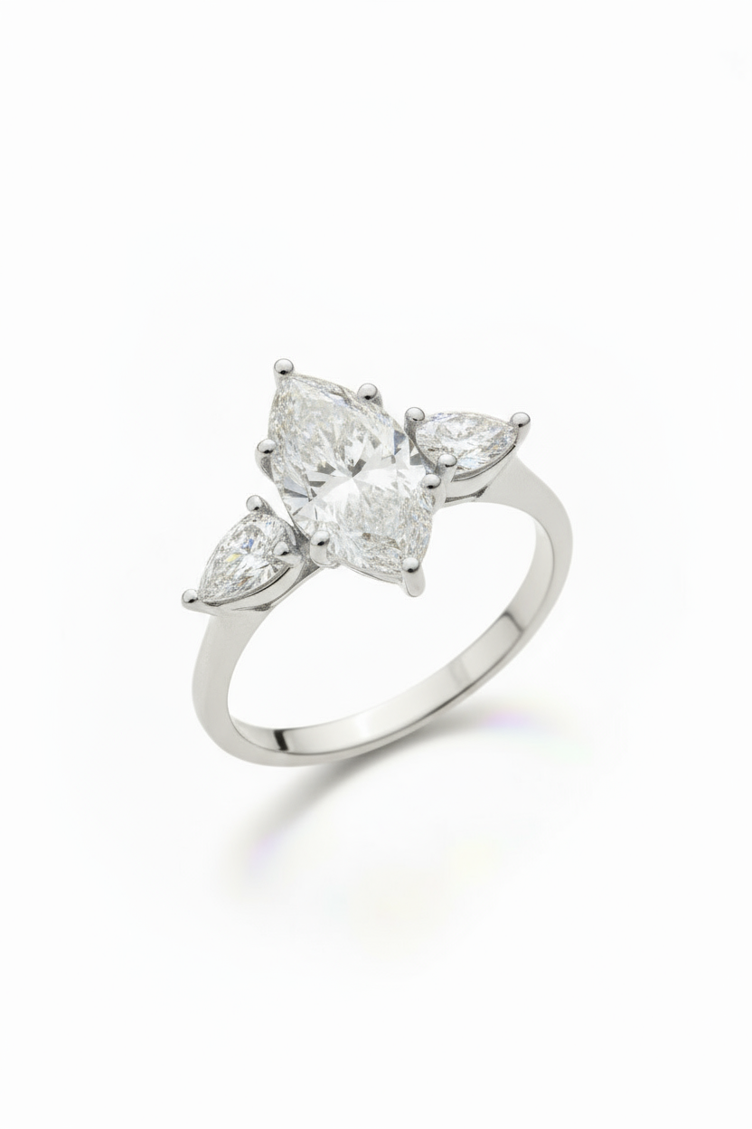 Anillo Osiris en oro 2.00 ct