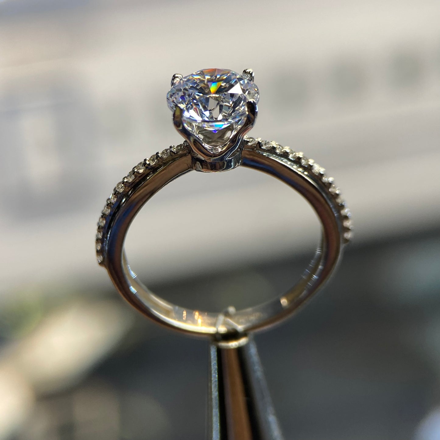 Anillo de compromiso en oro