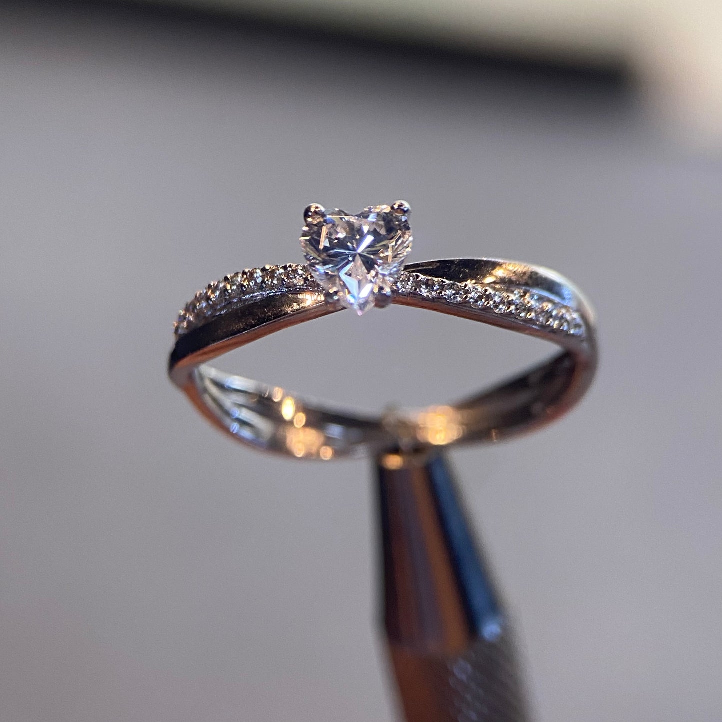 Anillo de compromiso en oro