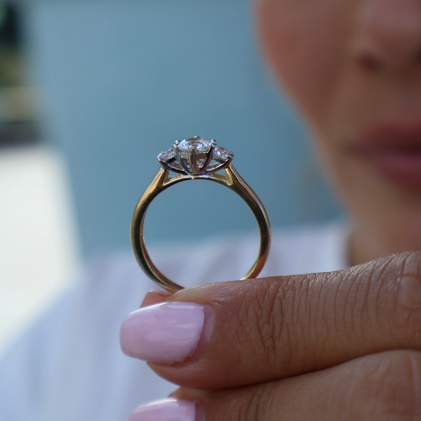 Anillo de compromiso en oro